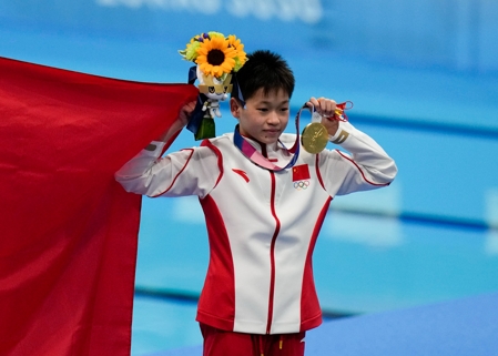 東奧／中國14歲少女跳水奪金「沒去過遊樂園」　德媒：沒有靈魂的獎牌工廠