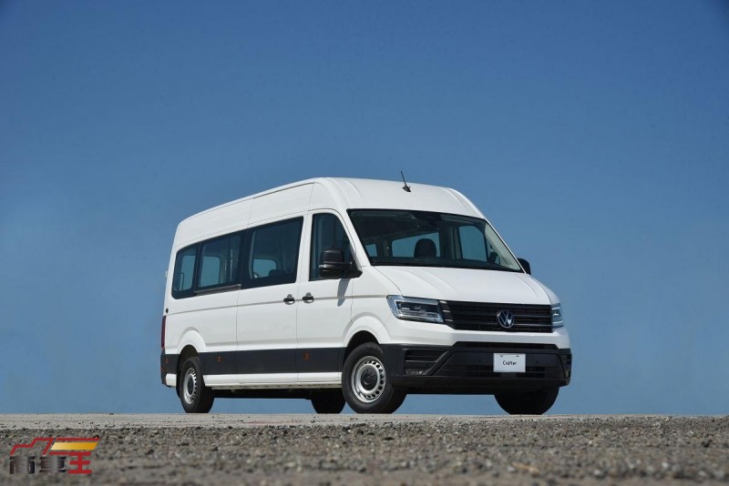 導入數位座艙與智能輔助系統，新臺幣 289.8 萬元起　小改款 Volkswagen Crafter