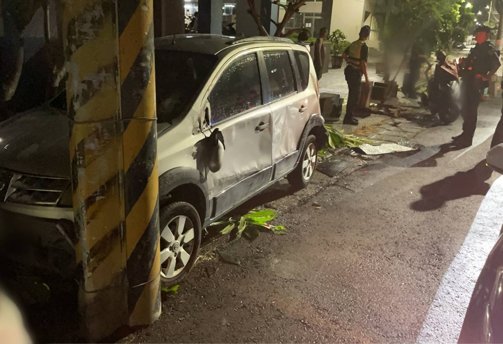 搶車位爆衝突直擊「全都錄」　小港分局嗆「偵查不公開」逼刪影片分局長出面道歉