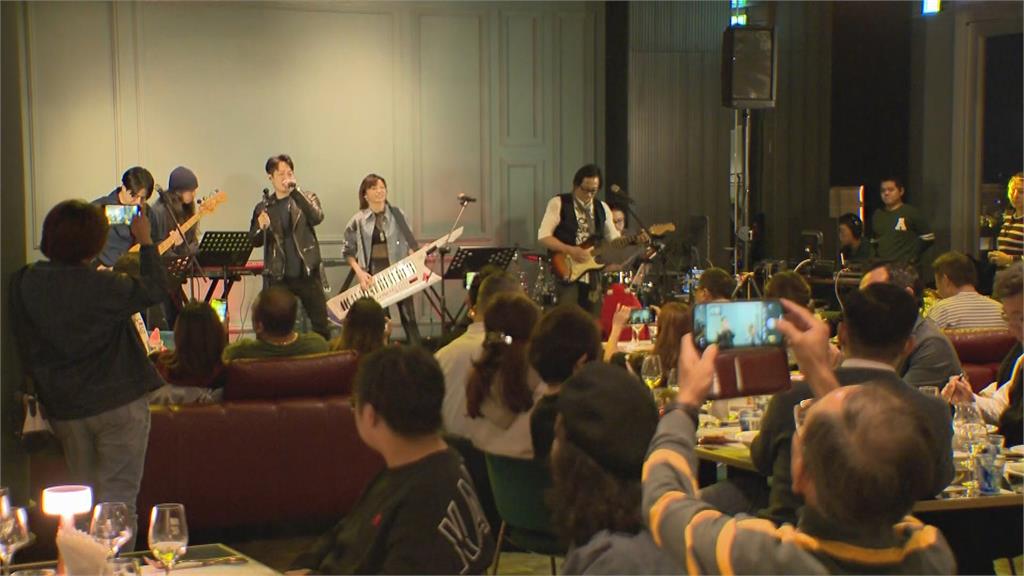 霸氣樂團台南餐酒館開唱！　吃美食、聽音樂熱鬧溫馨