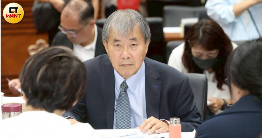 審《青年基本法》談去留　鄭英耀：身為政務官會知所進退