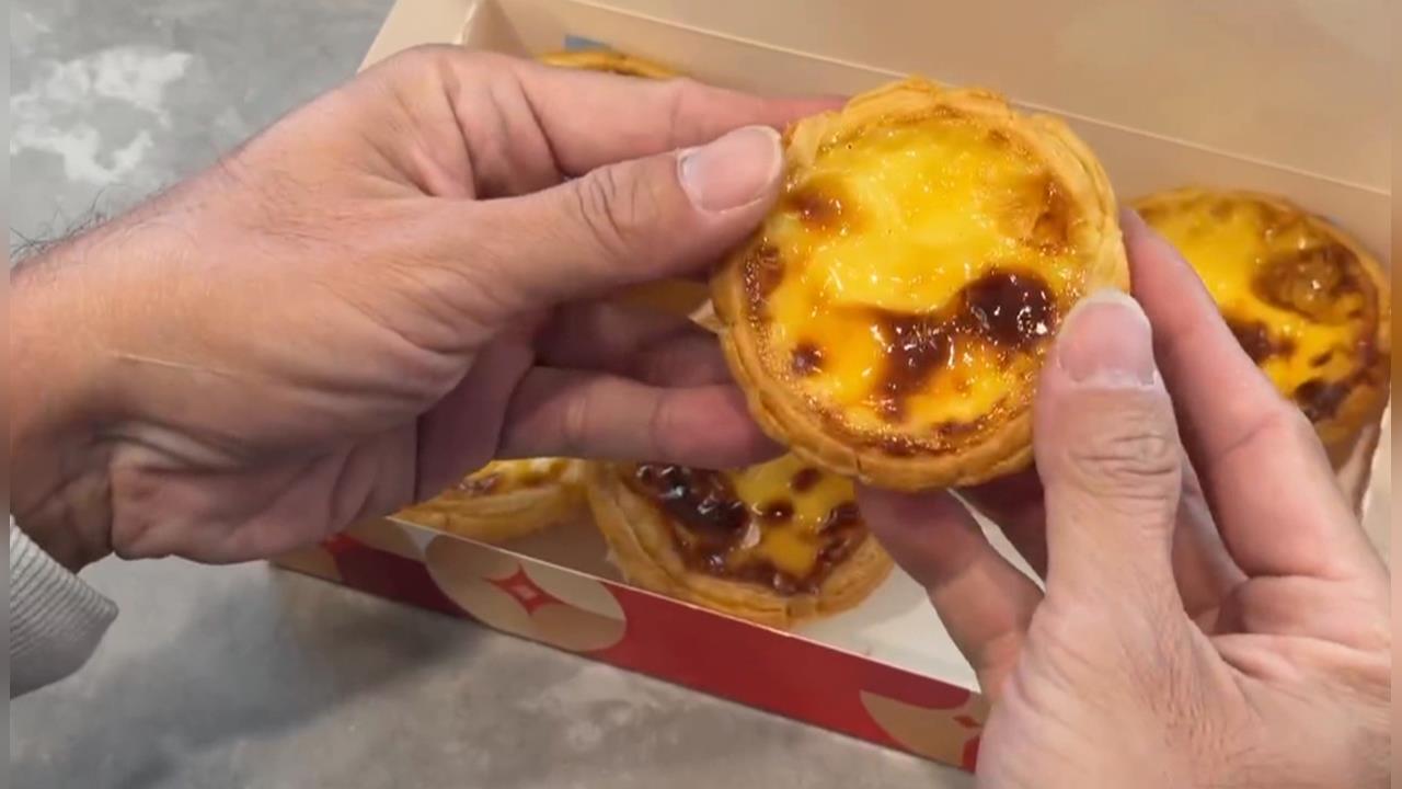 買蛋撻享用"被加料"? 速食店業者:計時器電池掉入