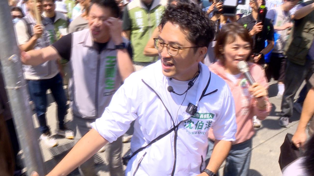 直攻藍營鐵票區文山掃街　沈伯洋：聆聽市民聲音不分政黨