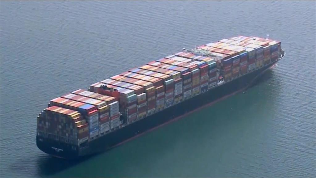 加州外海逾70艘貨輪等卸貨　恐衝擊零售價格