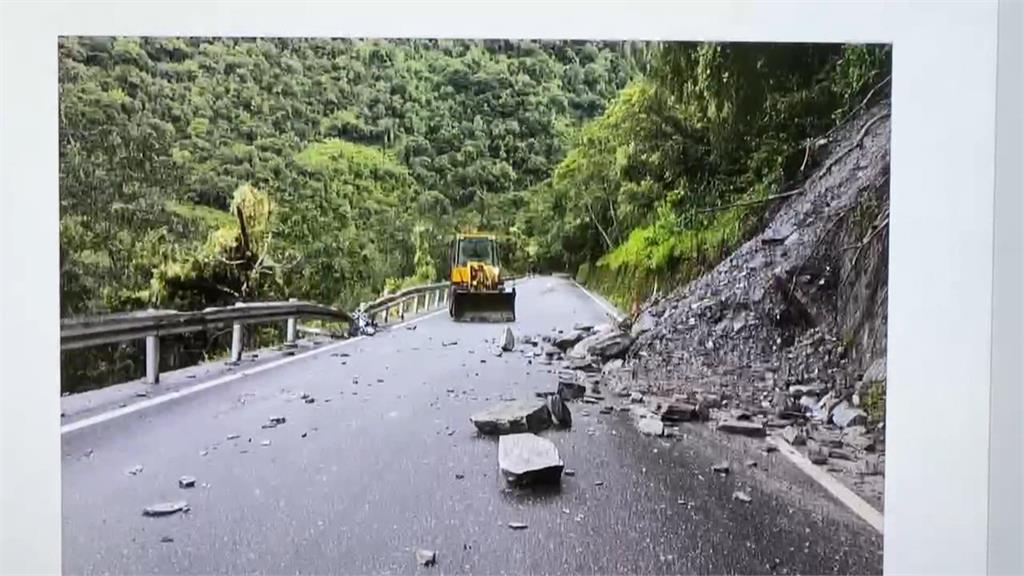 中橫關原太魯閣段土石流滑落　工務段預防性封路邊坡加固