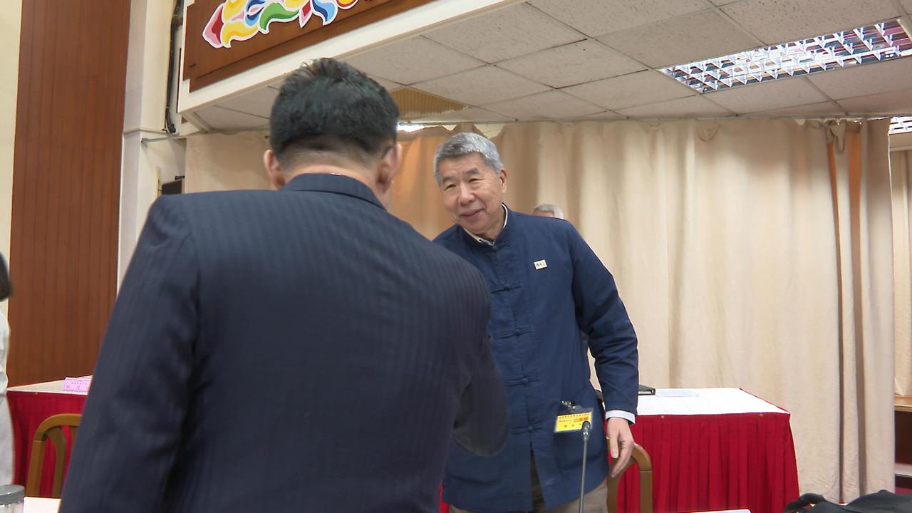 彈劾公聽會張亞中要求講國語 王義川怒回:聽不懂去找翻譯