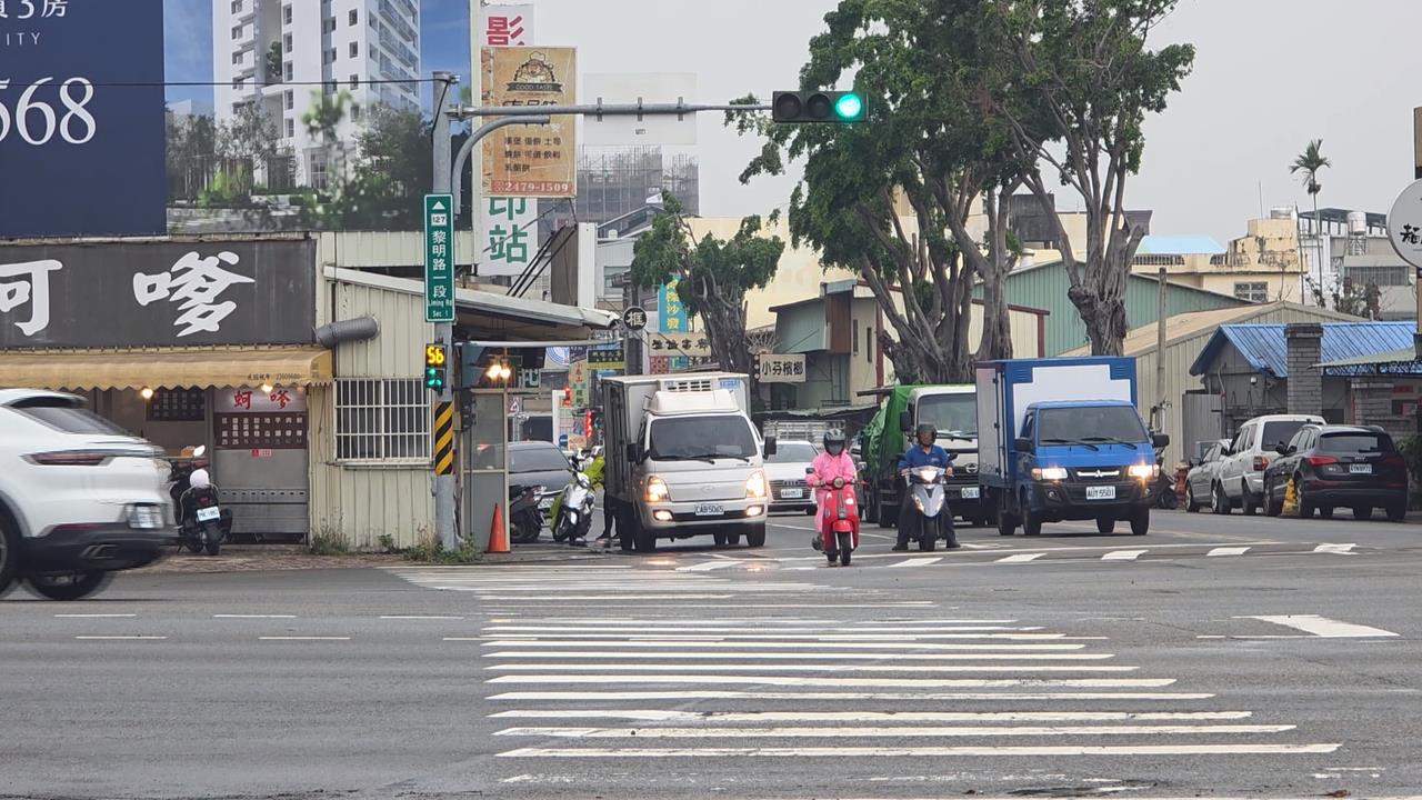過馬路要跑百米？　台中環中路過馬路時間不足將改善