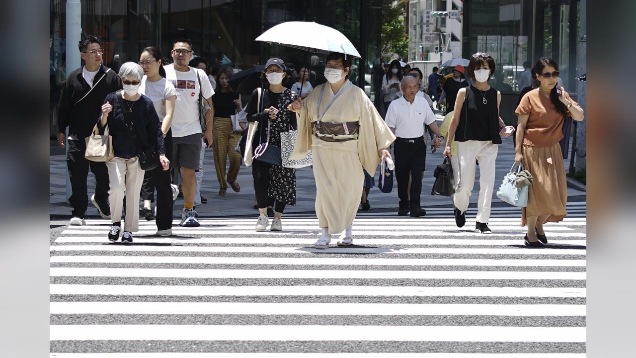 日本迎接櫻花季　未來三個月「酷暑+梅雨」降水多