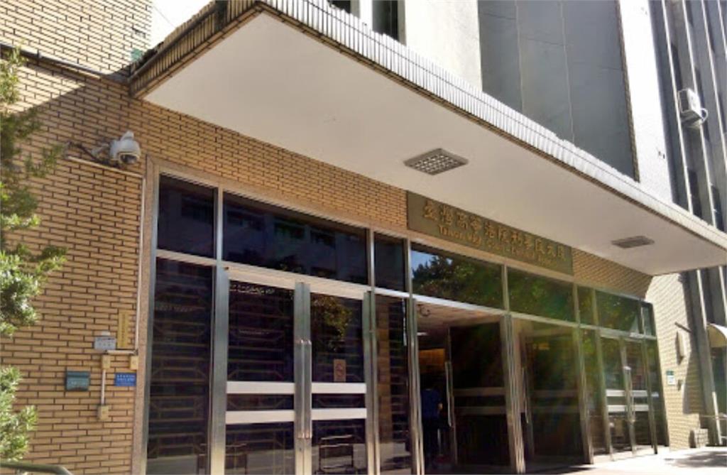 被提醒戴口罩紙雕師狠殺超商店員　「一命還一命」打悲情牌逃死刑