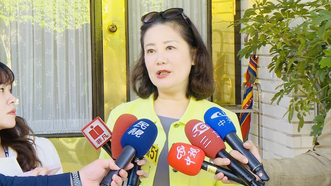 快新聞／支持率穩坐龍頭！吳思瑤曬民調：藍白相加「也和民進黨有段距離」