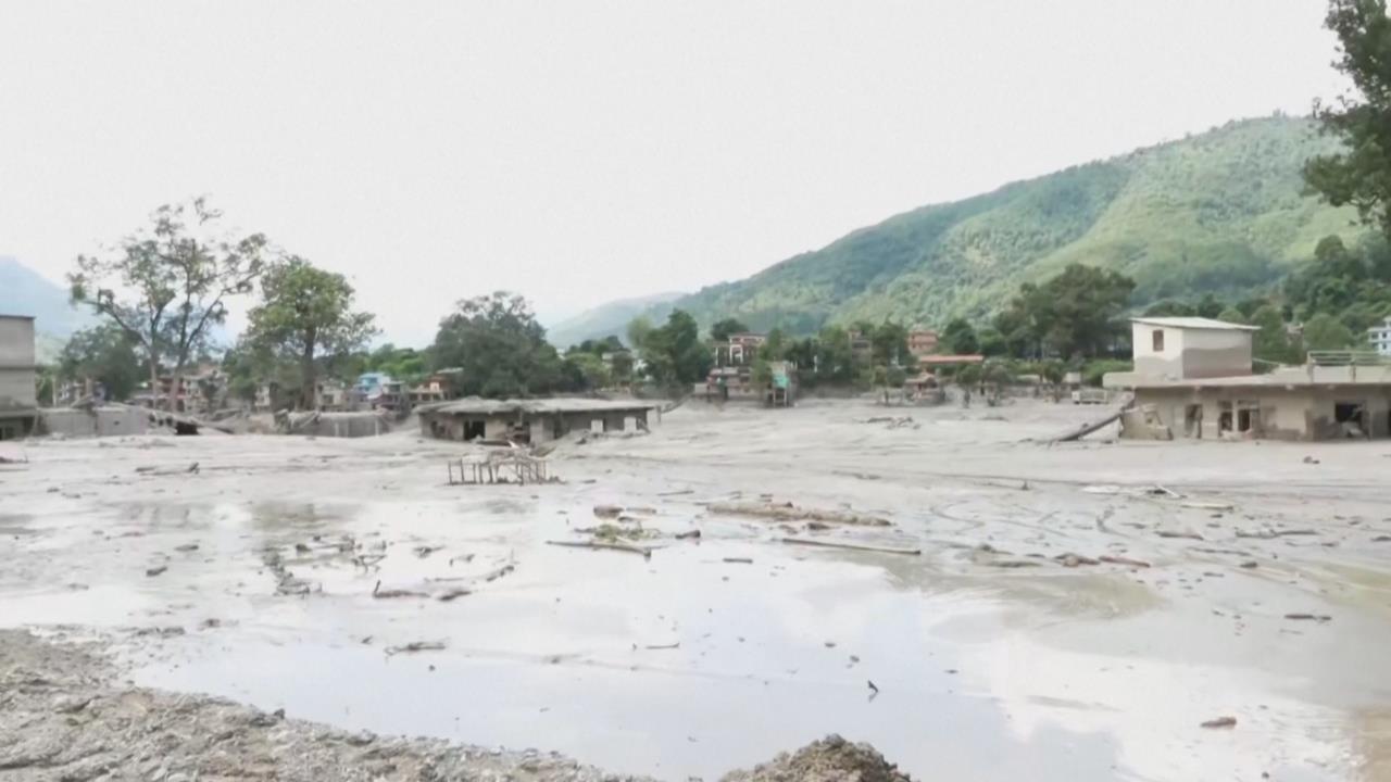 驚悚！尼泊爾毀滅性山洪　專家：疑冰川崩塌堰塞湖潰決