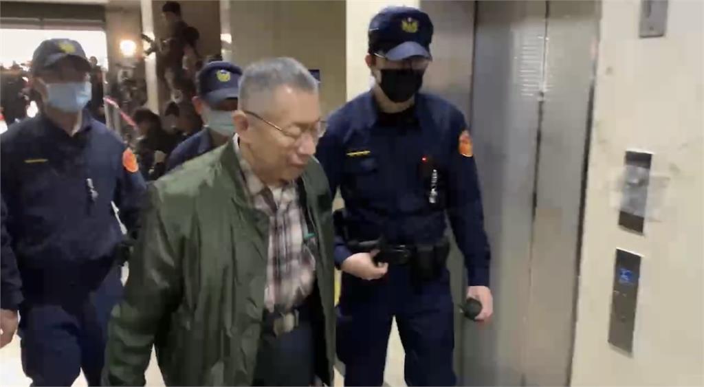 LIVE／柯文哲接押庭18時三度登場　北院現場畫面直擊看這裡