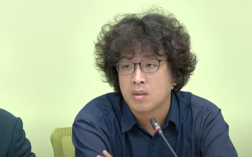 快新聞／鄭正鈐竟拍片「籲投降中共」？　沈伯洋踢爆：他參與每項統戰手段
