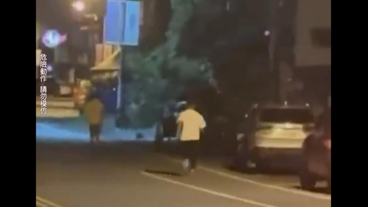 台東東河驚爆街頭砍人！　暗巷埋伏反遭砍　4人「喬事」濺血！