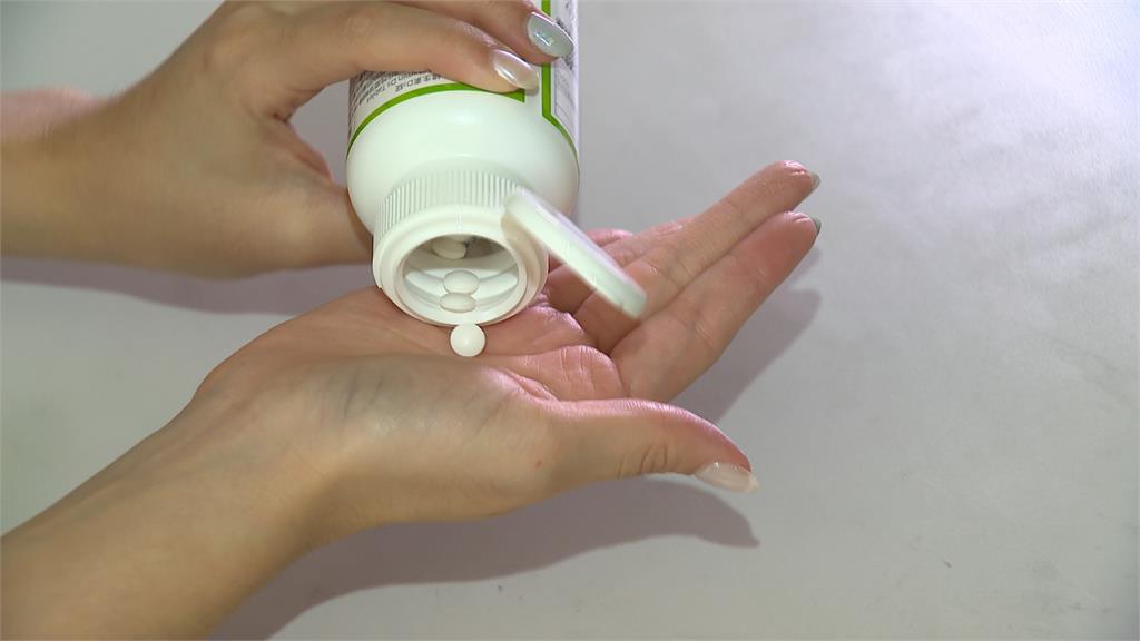 罵錯人！賴士葆質詢批保健食品關稅高　食藥署尷尬回應：是財政部管轄