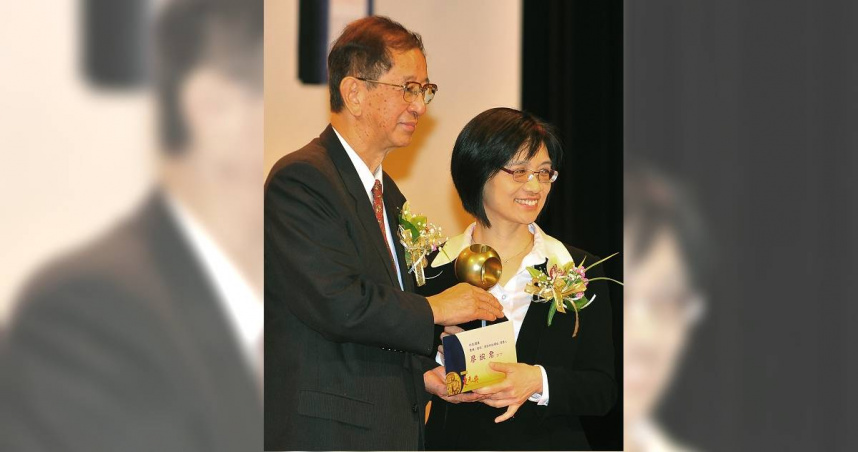刑不上大夫1／學程爭議高中生遭校際圍殺　成就疑造假台大副校長官路步青雲