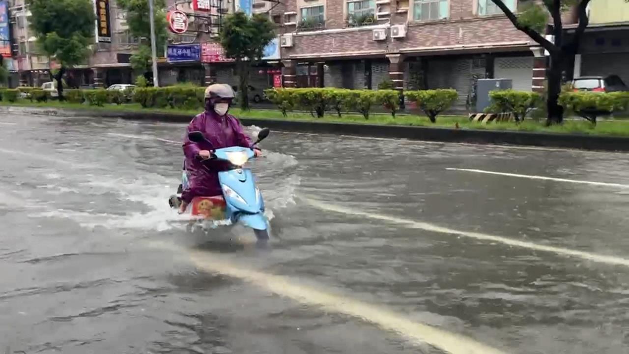 低壓帶+西南風全台有雨 沙德爾路徑南修不排除襲台