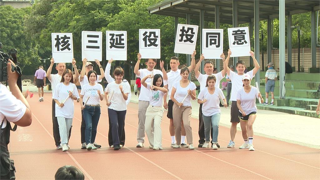 黃光芹「疑館挺中」館長直播開噴　黃國昌緩頰：彼此都有表達空間