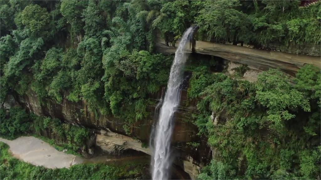 水濂洞美景宜人　雲林草嶺旅遊重獲新生