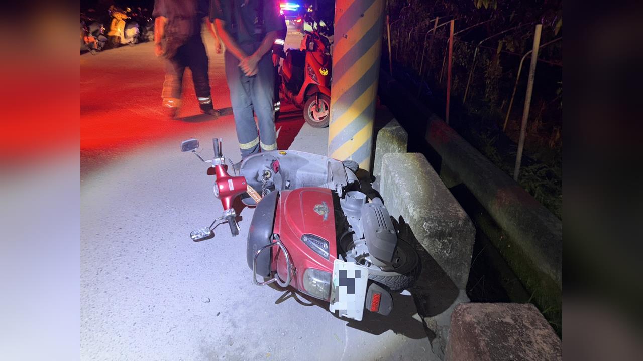 屏東1死7傷車禍案外案！　義消前往救援自摔「顱骨骨折」