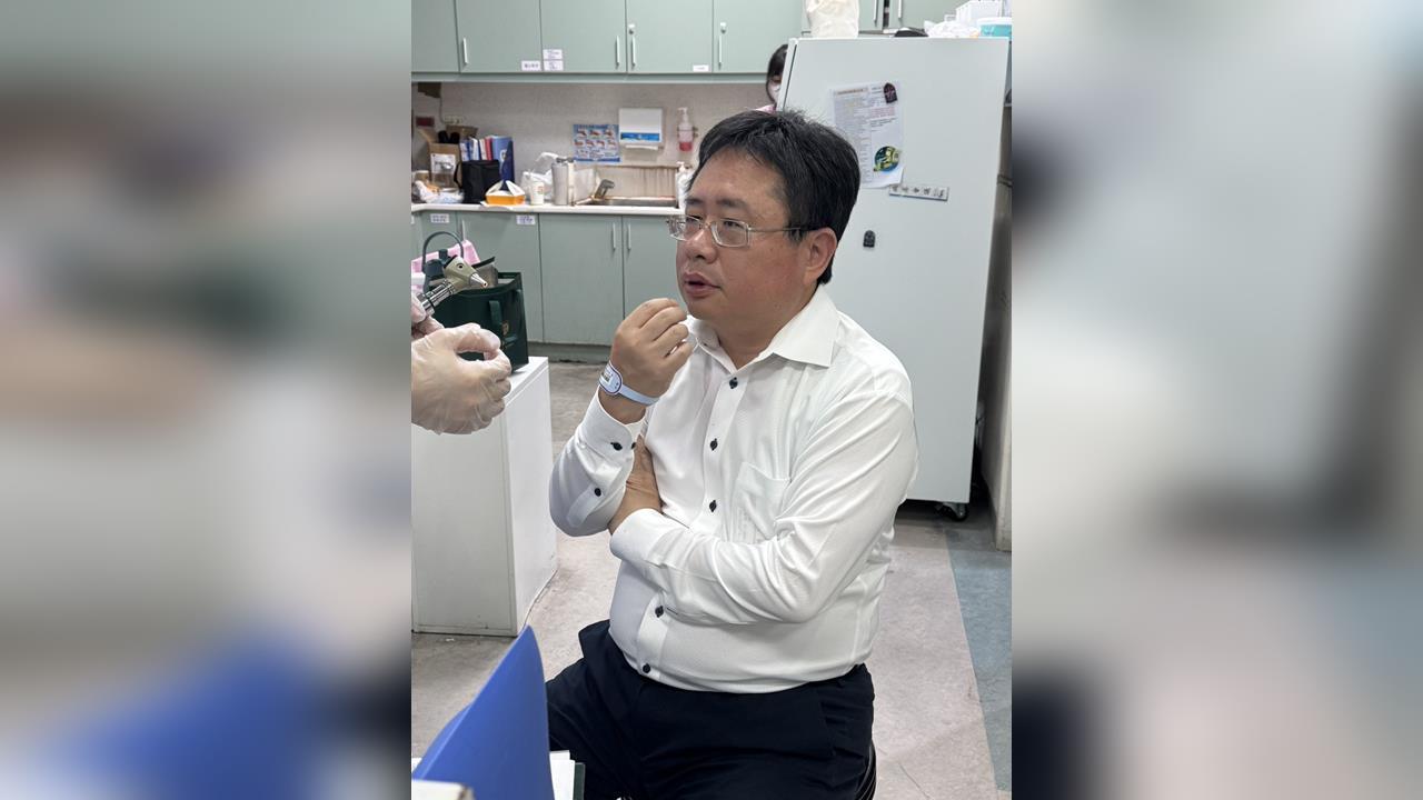 快新聞／中國惡法首起跨境鎮壓！矢板明夫遭暴徒攻擊濺血　教授揭3點示警