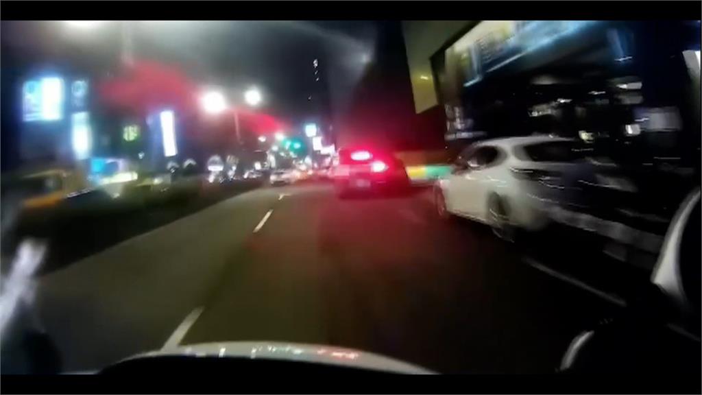 疑酒駕攔停拒檢吃18萬罰單　駕駛高速落跑險撞老人家