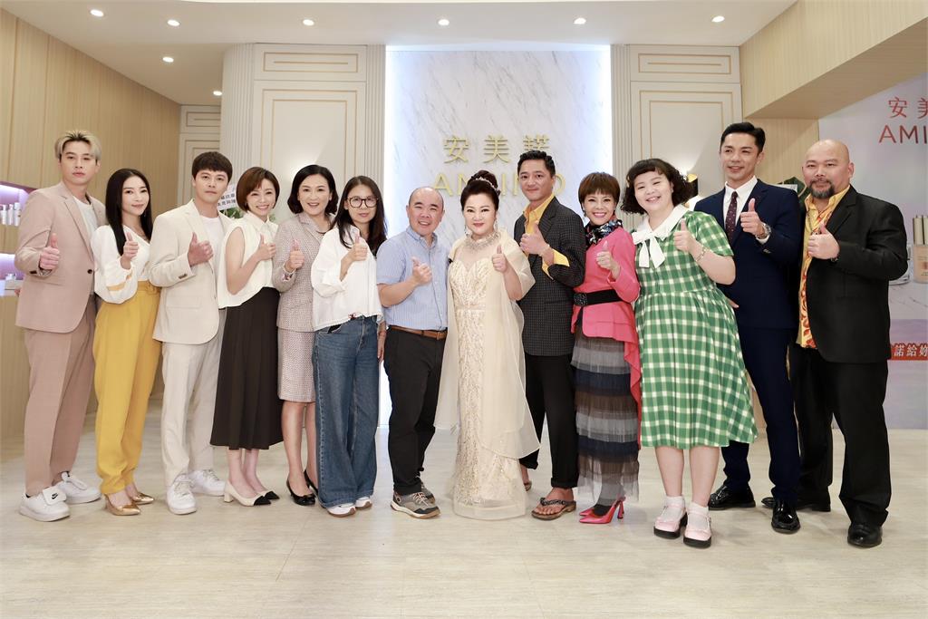 白冰冰客串演八點檔《愛的榮耀》！藍葦華：可以來當我老婆