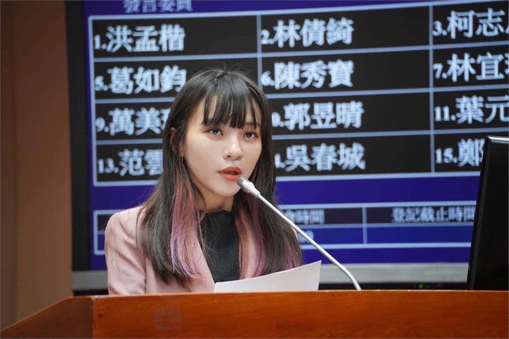 快新聞／好感人！台灣隊12強奪冠　黃捷大讚：蔡其昌是功臣值得國人掌聲