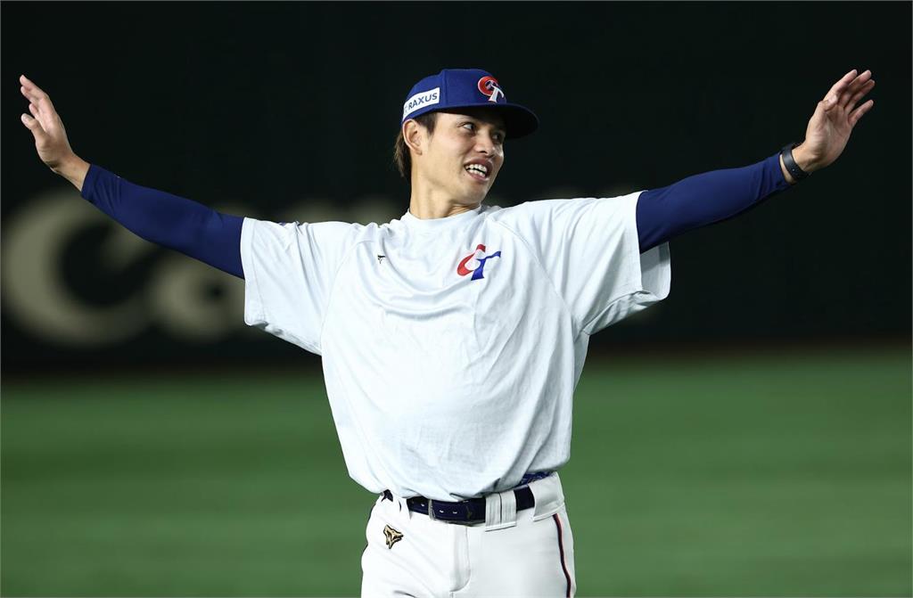 12強賽／預賽奪兩勝成台灣賽史中繼王 張奕透露：沒在東京巨蛋投過球