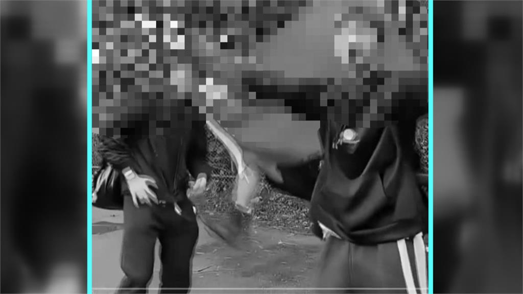 抖音一響！學生舉五星旗喊祖國　校方：想吸引小粉紅關注