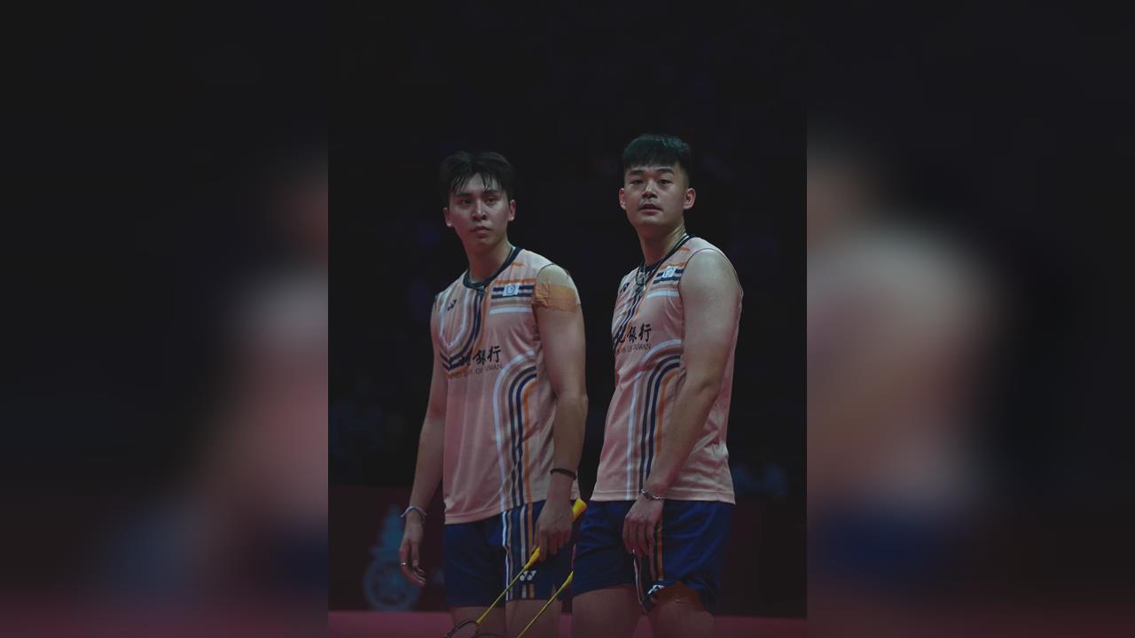 羽球／拚到滑倒邱相榤帶傷奮戰仍惜敗！王齊麟不滿：場地不改善超危險還不給「噴」