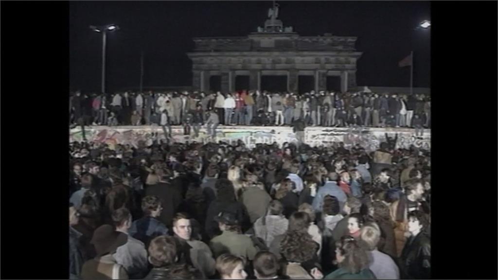 柏林圍牆倒塌30週年！回顧德國民主牢籠歷史