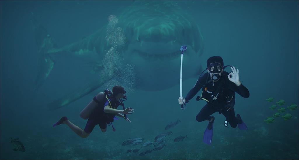 【有片】馬爾地夫潛水遭鯊魚狠吞整顆頭！　遊客險成「人肉晚餐」過程曝光
