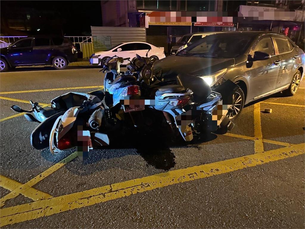快新聞／離譜！宜蘭男子酒駕撞毀1客車、7部重機　下場慘了