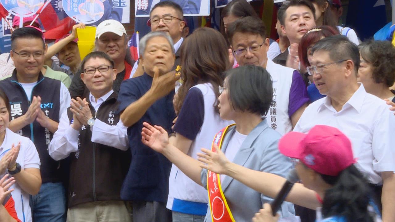快新聞／作勢呼鄭麗文巴掌！網痛批「老藍男」　范振宗解釋：愛之深責之切