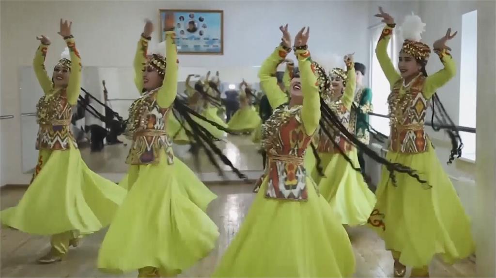 烏茲別克傳統舞蹈 拉思集列入非物質文化遺產