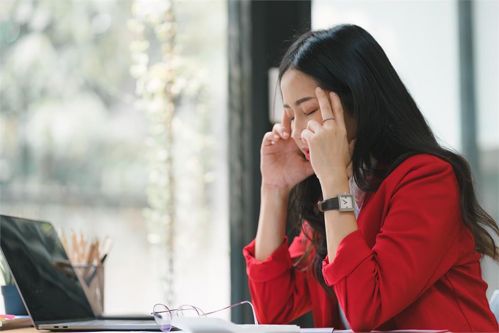職場求生指南!三個關鍵字魔法讓妳告別上班厭世魂り
