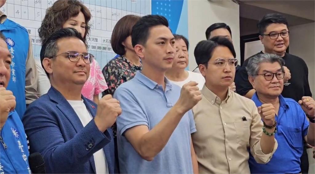 羅廷瑋驚險保住席次！　盧秀燕低調未現身國民黨開票現場