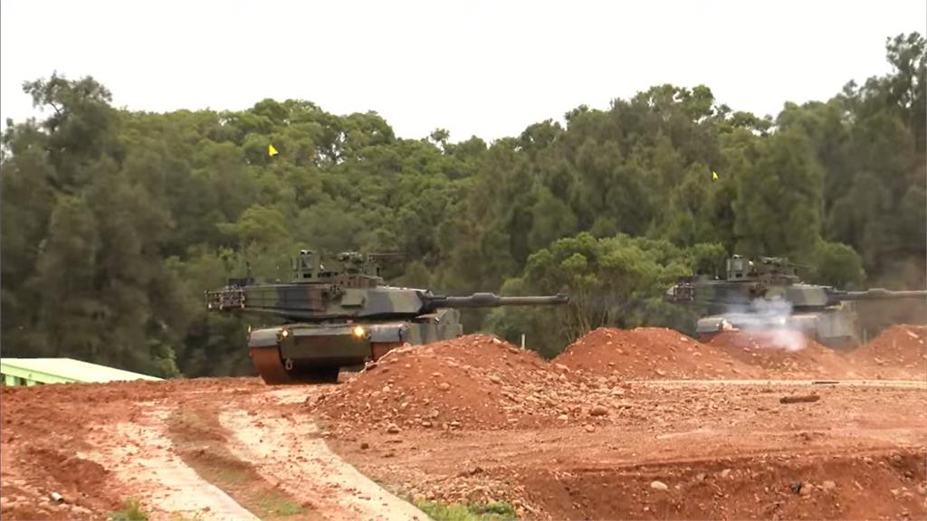 快新聞/M1A2T戰車實彈操演曝光! 展現新式裝備精銳戰力