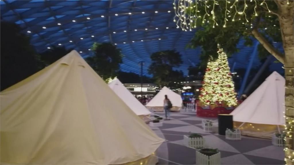 星國疫情旅遊商機 最美樟宜機場裡露營