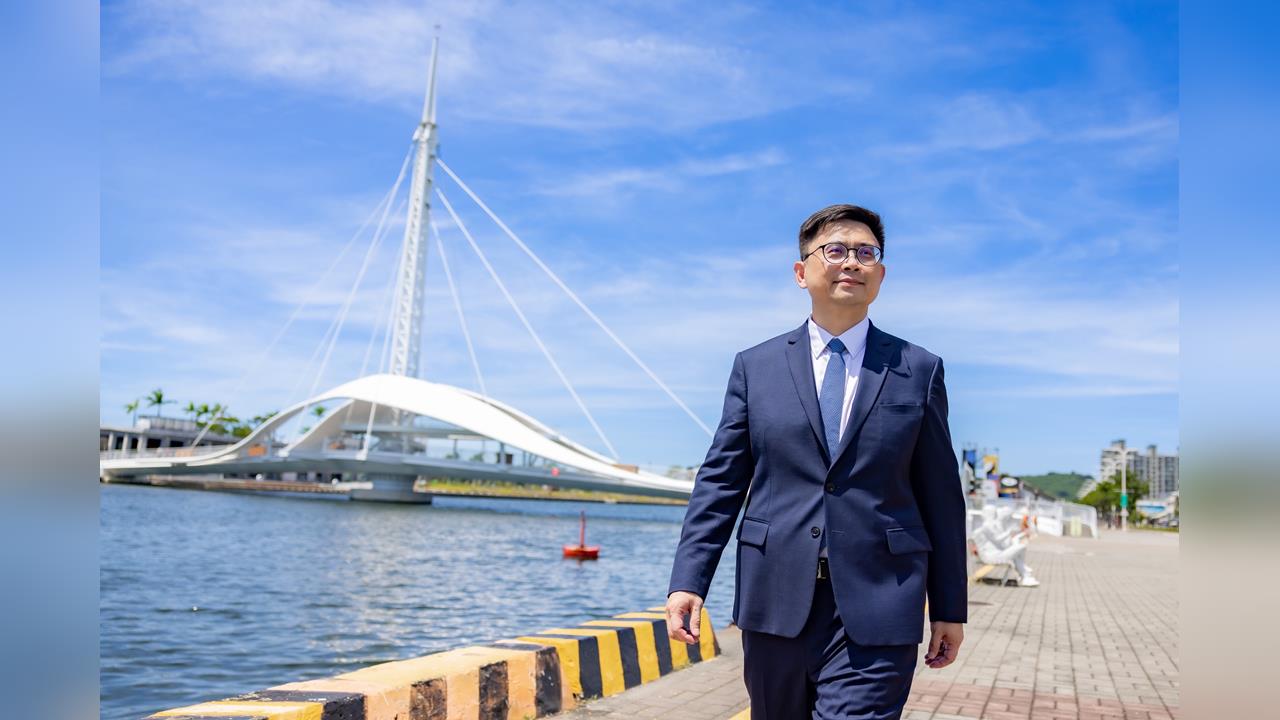 快新聞/選高雄市長的決心藏不住了?「他」突推首部形象影片 內容全曝光