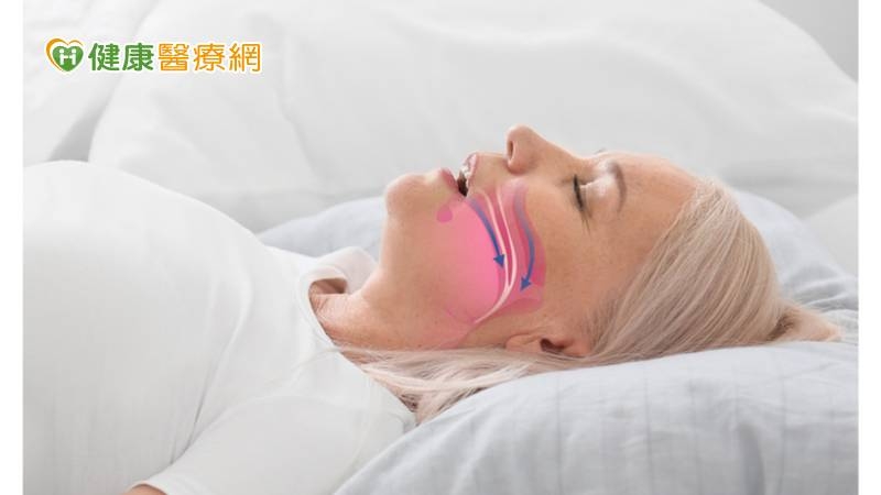長期鼾聲如雷小心窒息！醫教「超有效改善方式」