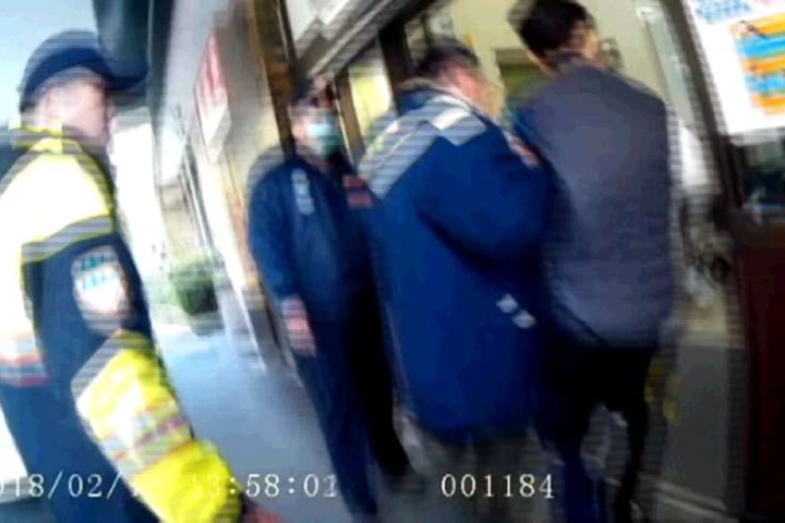 截肢傷口突出血 國道警鳴笛開道送醫