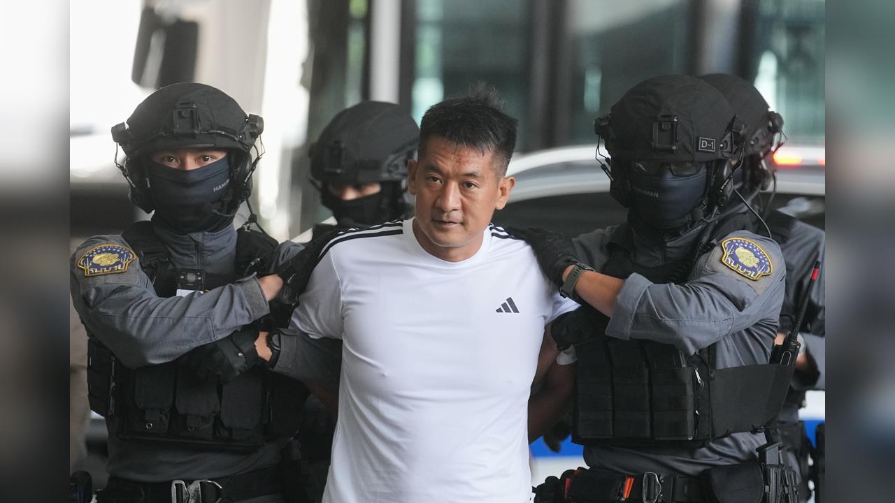 涉案金額超過12兆⋯「KK園區」主謀佘智江引渡回中國！泰警押送畫面曝光