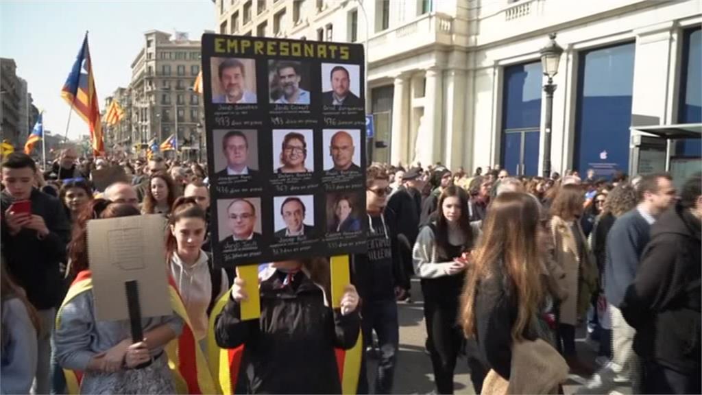 抗議審判加泰隆尼亞獨派 西班牙警民爆衝突