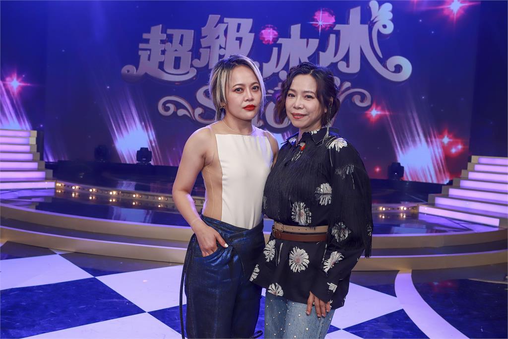 《超級冰冰Show》曾心梅挑戰〈千年之戀〉讓白冰冰不滿意？因戴愛玲穿太辣