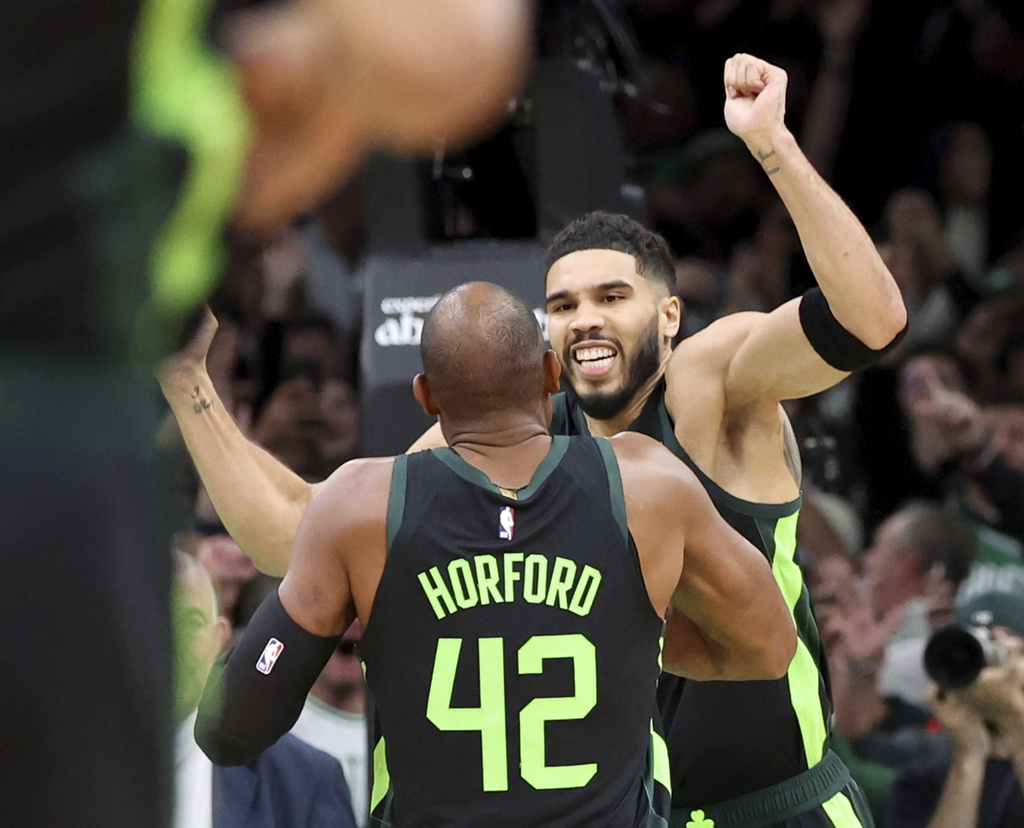 NBA(影)／暴龍虧大了!　昨遭塞爾提克Tatum絕殺　今聯盟證實走步漏判
