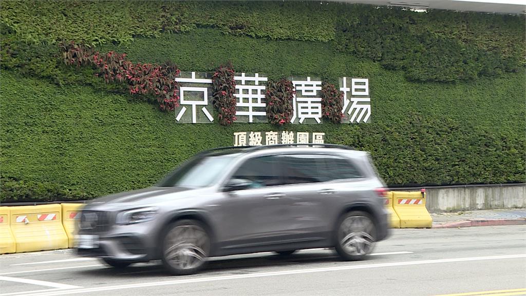 柯文哲親上火線講京華城爭議  苗博雅:3年前就曾提醒「很危險」