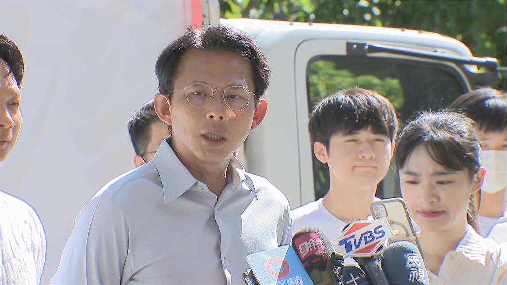 快新聞／黃國昌怒稱「太太不高興」　吳靜怡嘆修法幫柯：不在乎司法界憤怒？