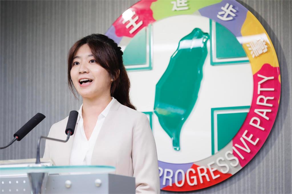 快新聞/裴洛西訪台「中國文攻武嚇」 民進黨籲北京克制:國際社會不會接受